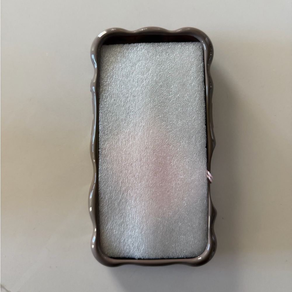 Phone case - Picture 3 of 5